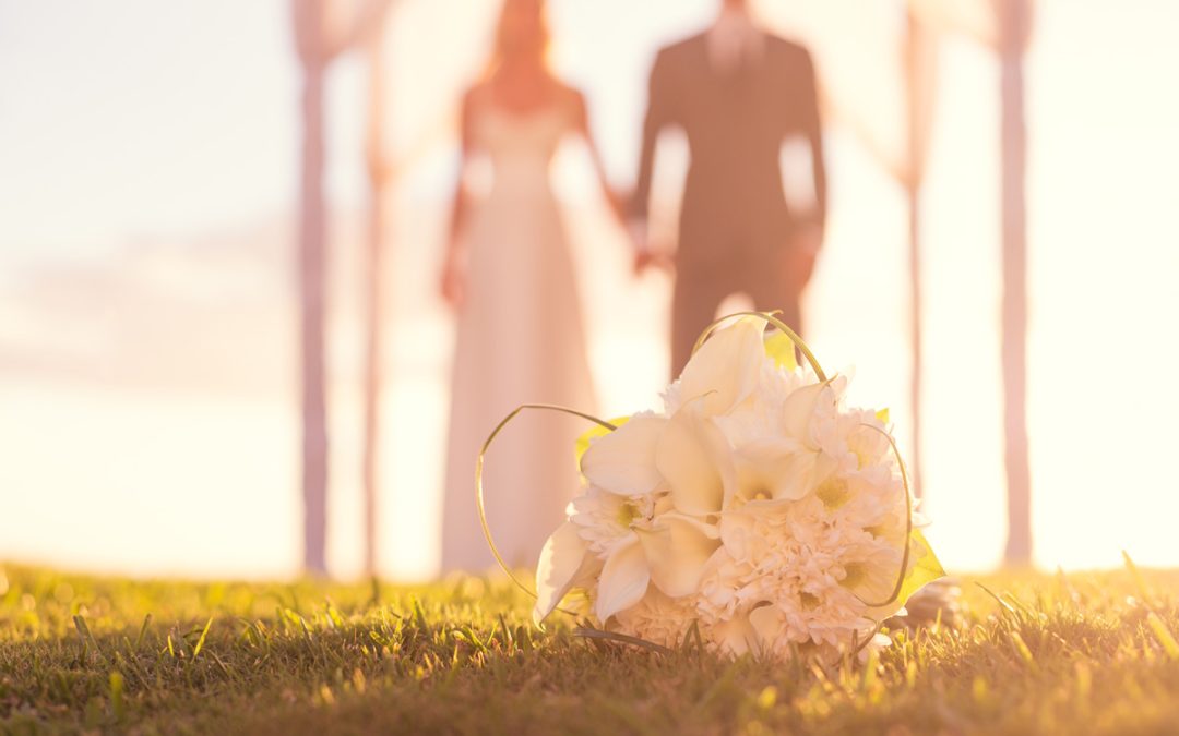 Radiant Glow: How Pantone’s Color of the Year 2026 Is Lighting Up Wedding Dance Floors